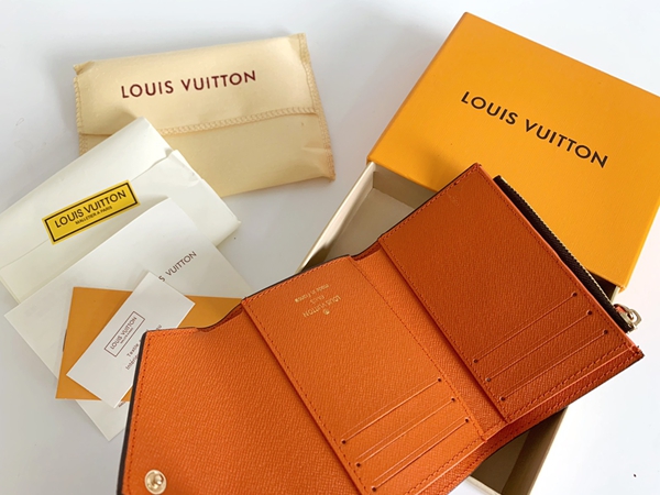 LVコピーウォレット全体デザイン